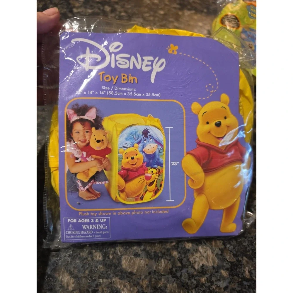 Vtg Disney Pooh Bear Pop-Up Mesh Clothes Hamper with Handles New